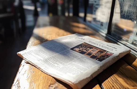 Ein Bild, das Text, Zeitung, Buch, Verffentlichung enthlt.

KI-generierte Inhalte knnen fehlerhaft sein.